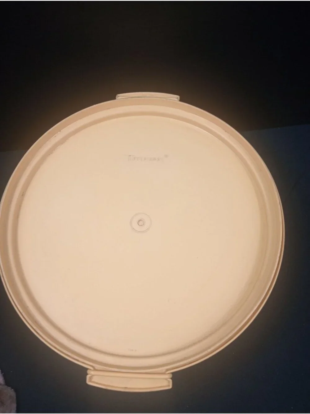 Vintage Retro TUPPERWARE Round Tall  Harvest Gold Cake Carrier  with Strap 1970s